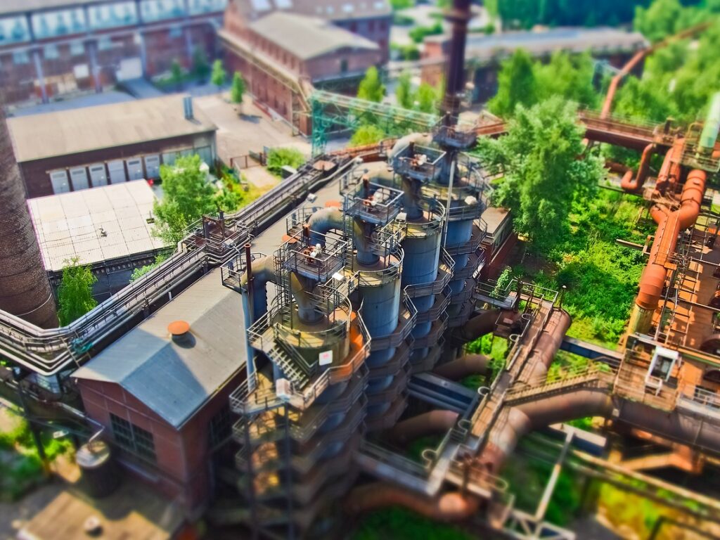 Arc quenching devices